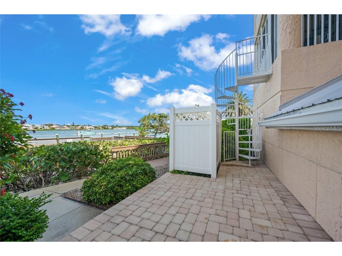1280 Dolphin Bay Way #204 Sarasota FL 34242 A4671494 image29
