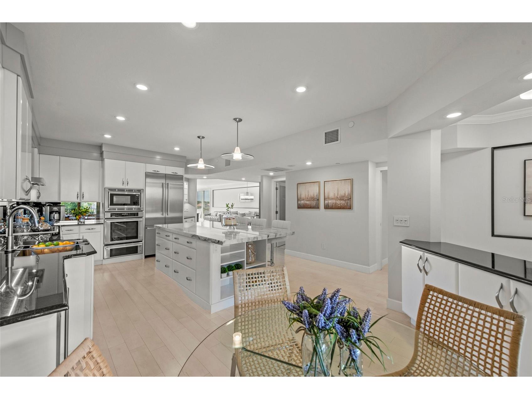 1280 Dolphin Bay Way #402 Sarasota FL 34242 A4682864 image15