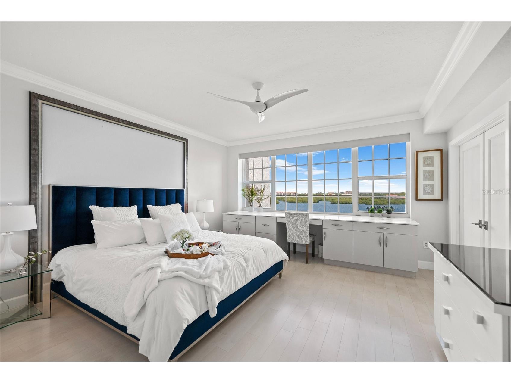 1280 Dolphin Bay Way #402 Sarasota FL 34242 A4682864 image24