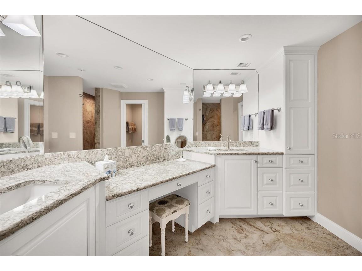 1280 Dolphin Bay Way #503 Sarasota FL 34242 - INTRACOASTAL A4648276 image23