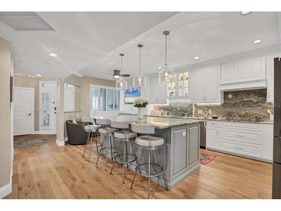 1280 Dolphin Bay Way #503 Sarasota FL 34242 - INTRACOASTAL A4648276 image8