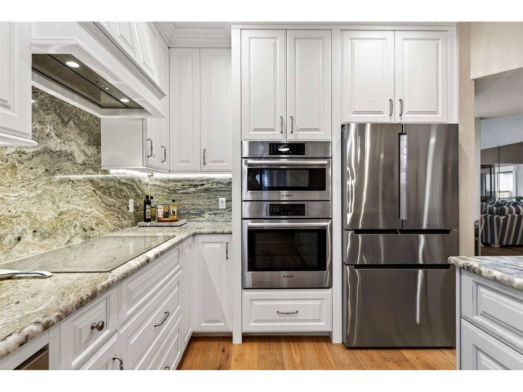 1280 Dolphin Bay Way #503 Sarasota FL 34242 - LITTLE SARASOTA BAY A4687031 image10