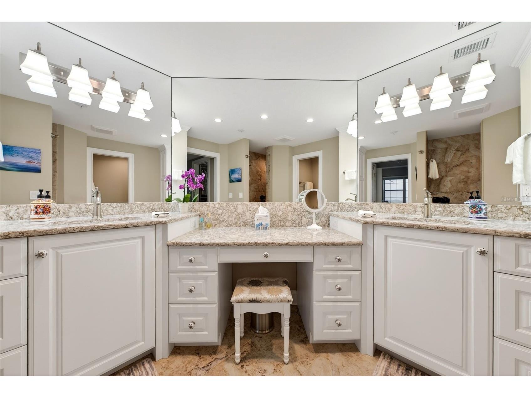 1280 Dolphin Bay Way #503 Sarasota FL 34242 - LITTLE SARASOTA BAY A4687031 image21