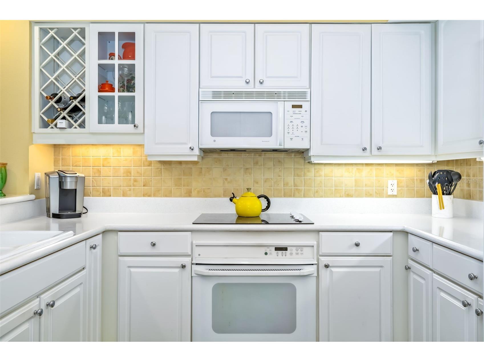 1280 Dolphin Bay Way #504 Sarasota FL 34242 - SARASOTA BAY A4686981 image20