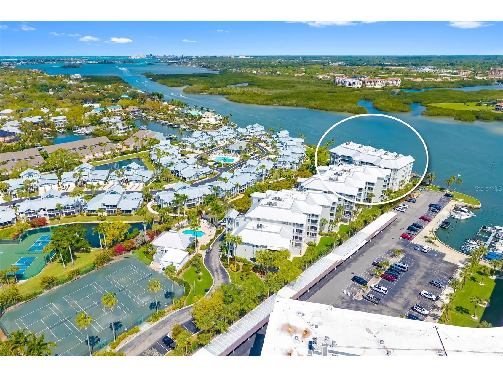 1280 Dolphin Bay Way #504 Sarasota FL 34242 - SARASOTA BAY A4686981 image3