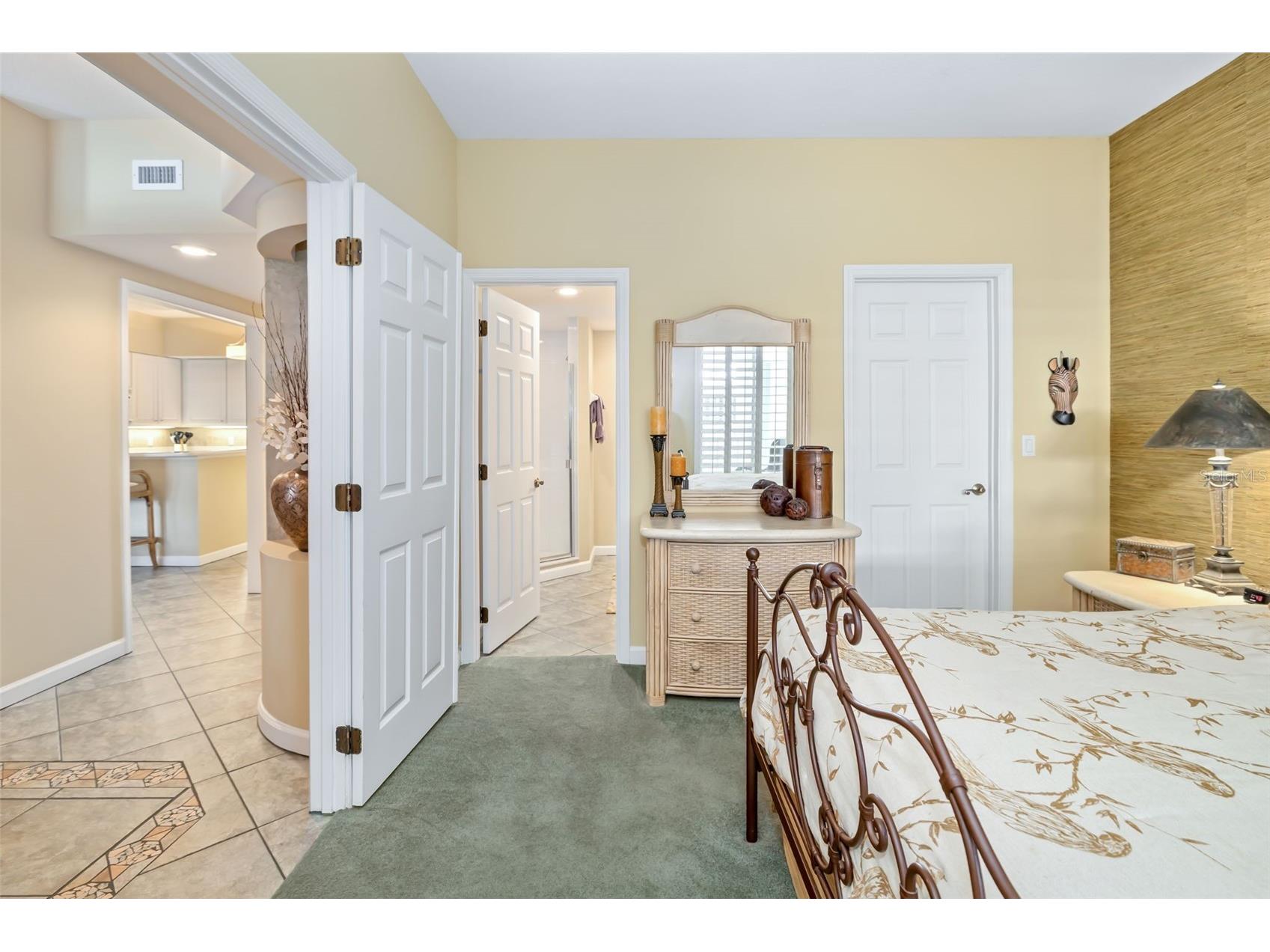 1280 Dolphin Bay Way #504 Sarasota FL 34242 - SARASOTA BAY A4686981 image37