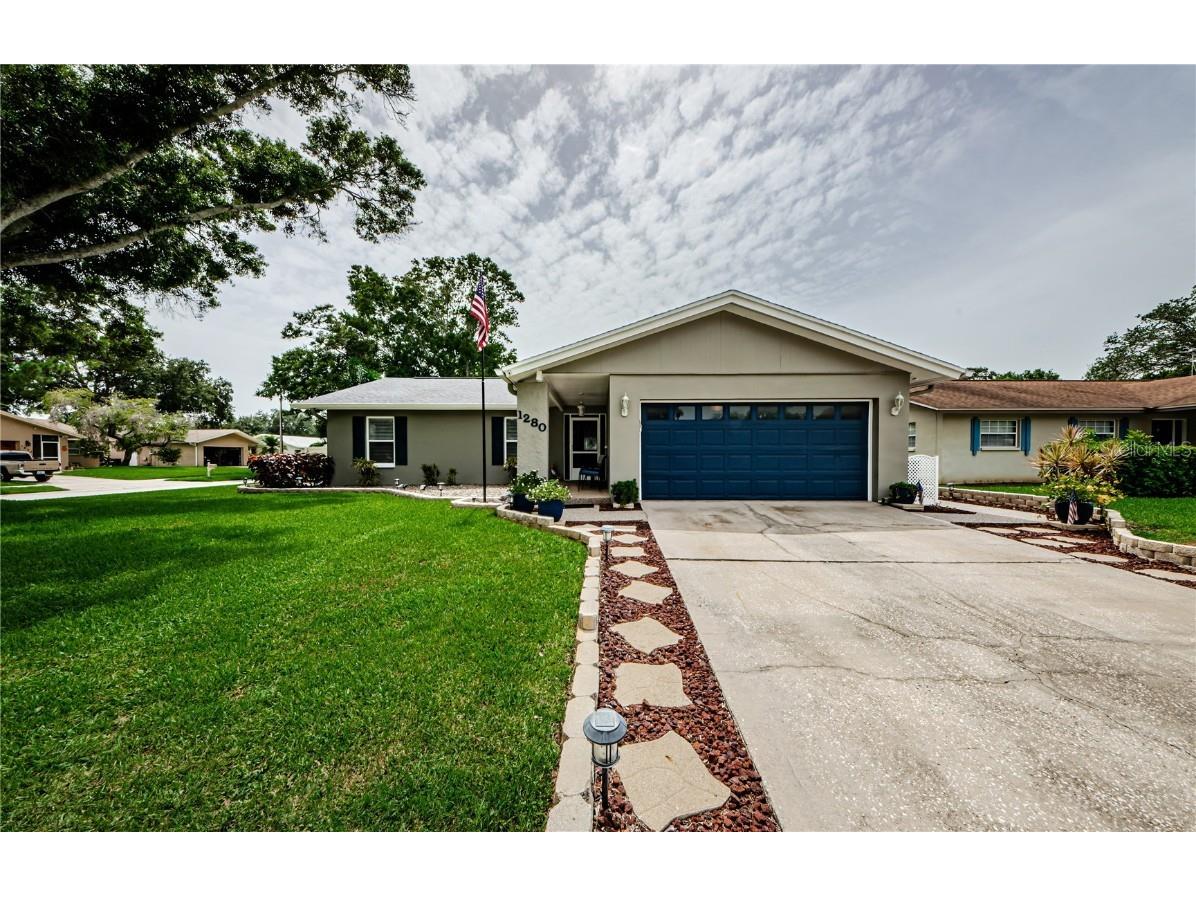 1280 Glendale Drive Dunedin FL 34698 U8249698 image1