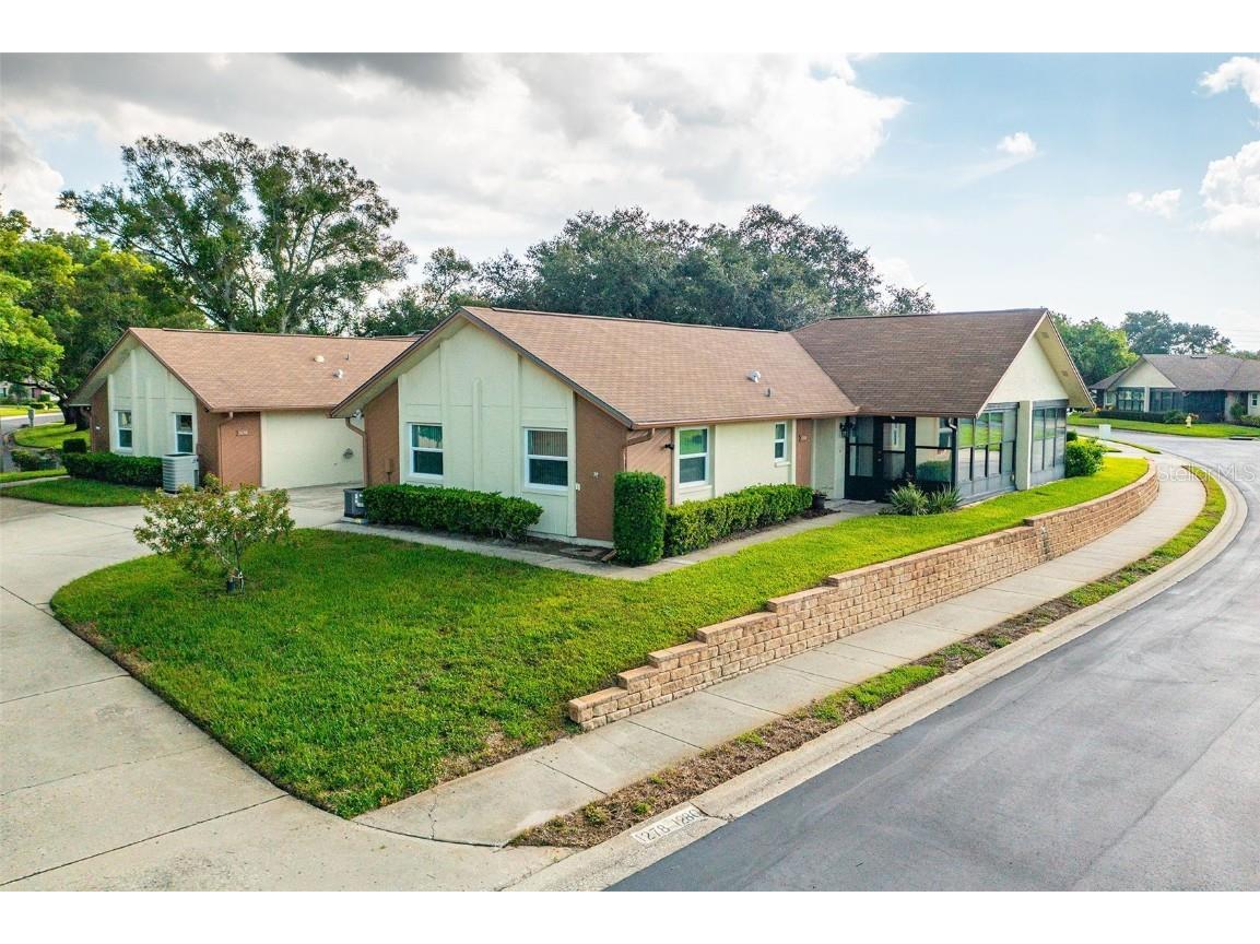 1280 Stonehaven Lane #1324 Dunedin FL 34698 U8211911 image1