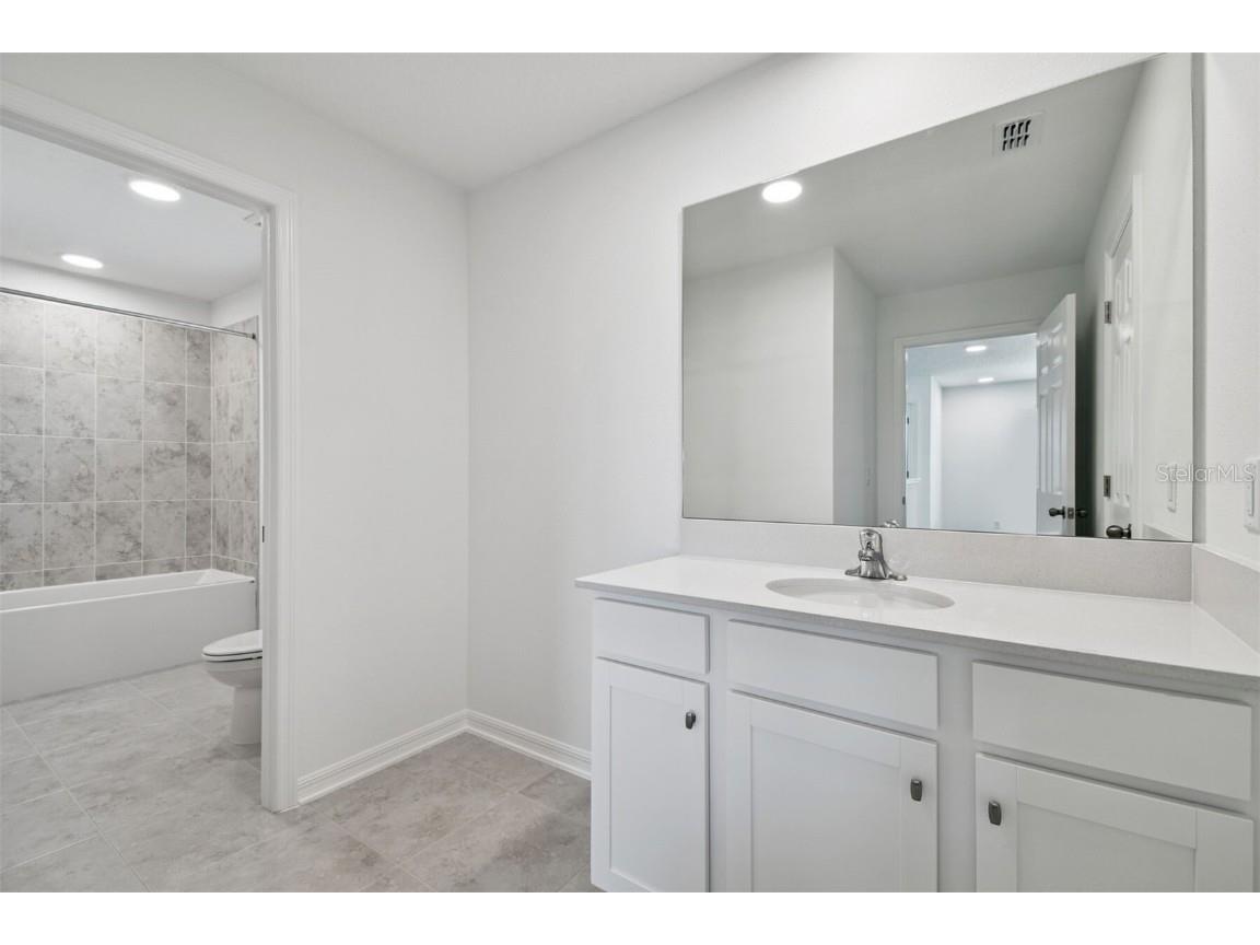 12801 Castle Oaks Drive Hudson FL 34669 TB8396521 image32