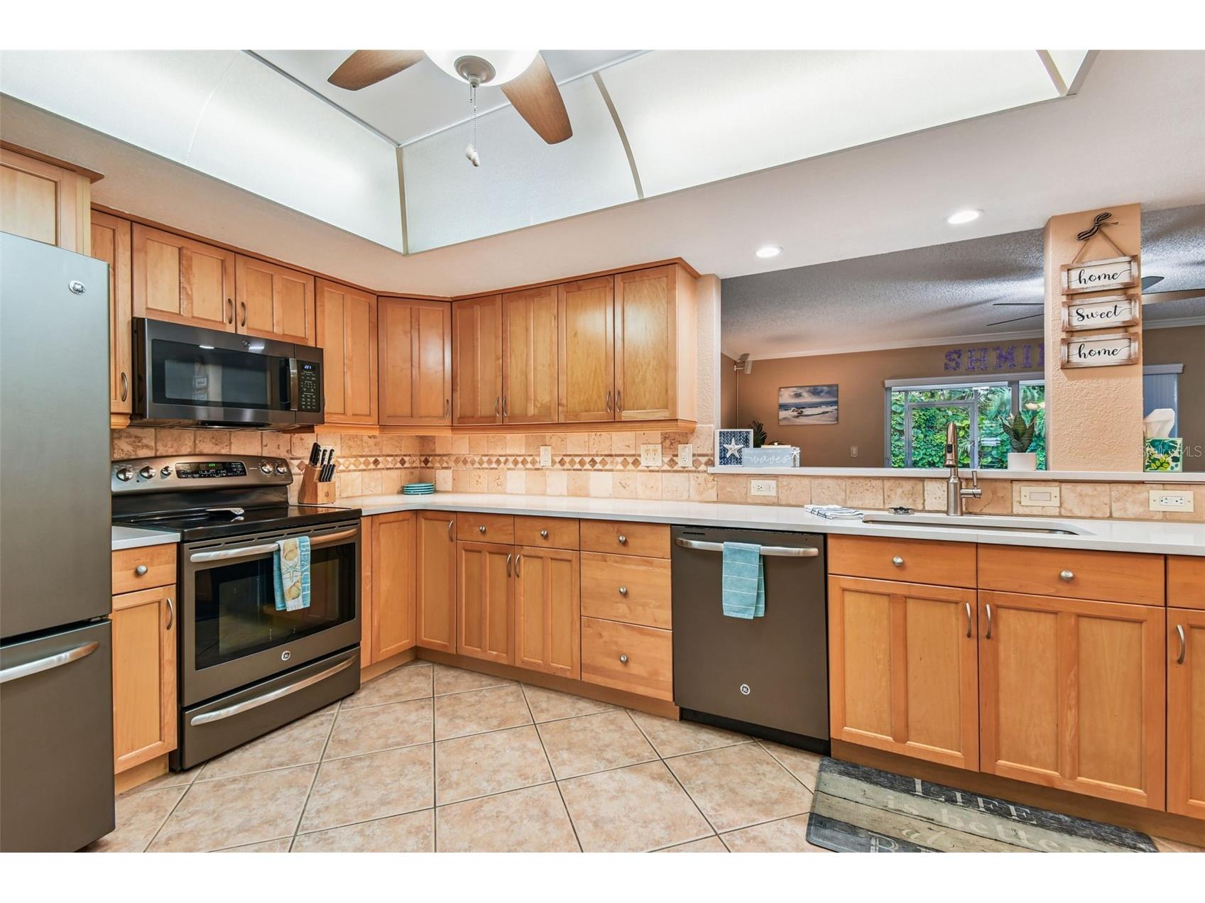 12801 Kimberly Oaks Circle Largo FL 33774 TB8416607 image14