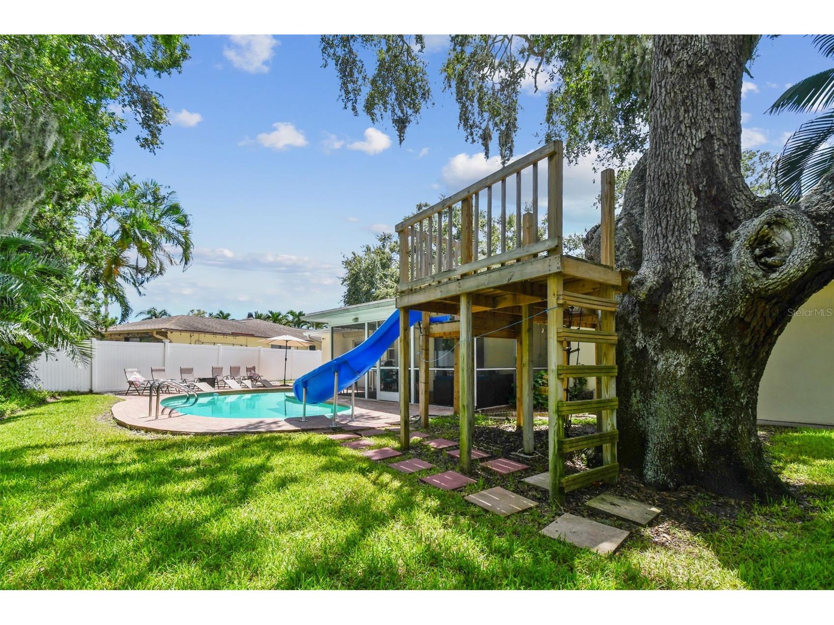 12801 Kimberly Oaks Circle Largo FL 33774 TB8416607 image47