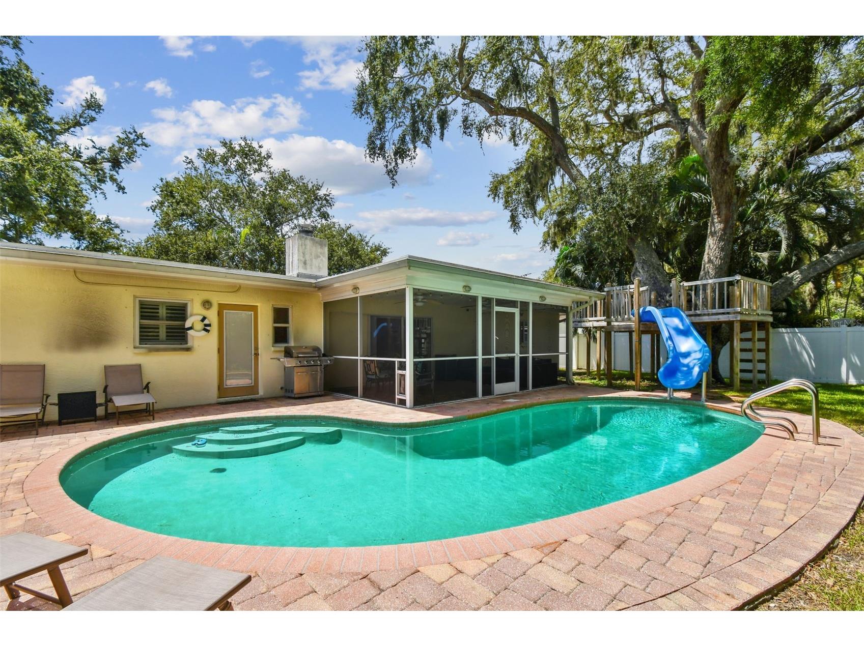 12801 Kimberly Oaks Circle Largo FL 33774 TB8416607 image48
