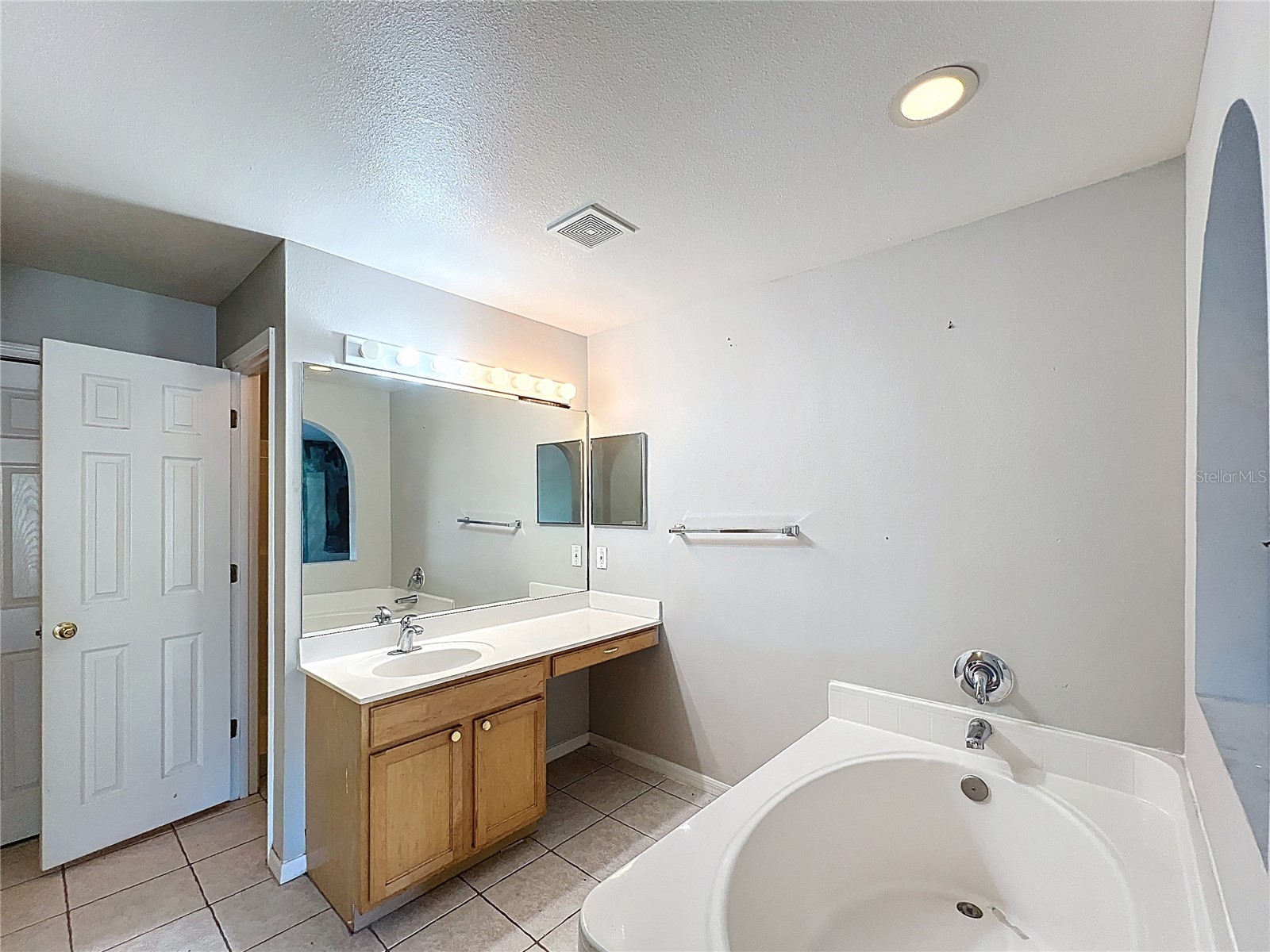 12803 Lake Vista Drive Gibsonton FL 33534 TB8489614 image33