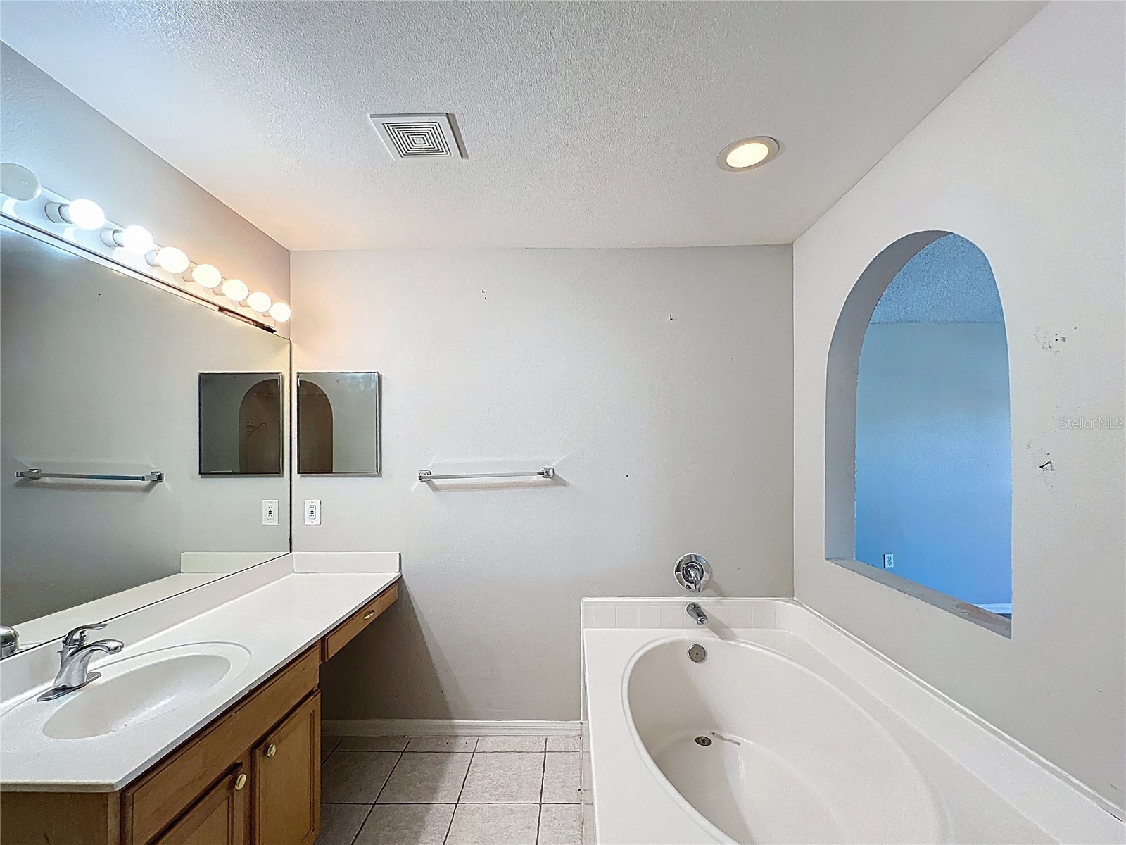 12803 Lake Vista Drive Gibsonton FL 33534 TB8489614 image35