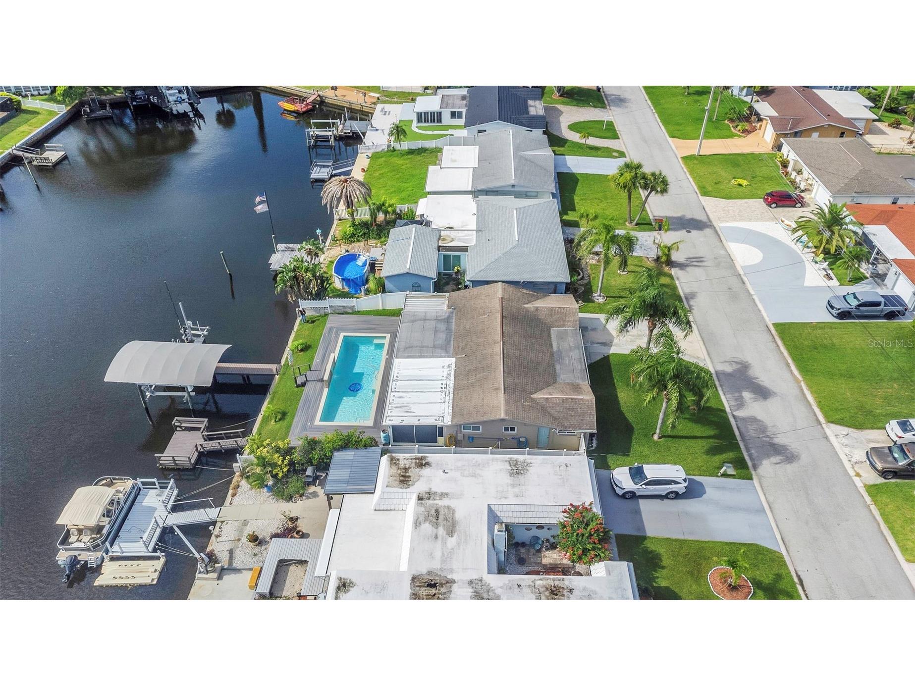 12804 2nd Isle Hudson FL 34667 TB8520573 image10