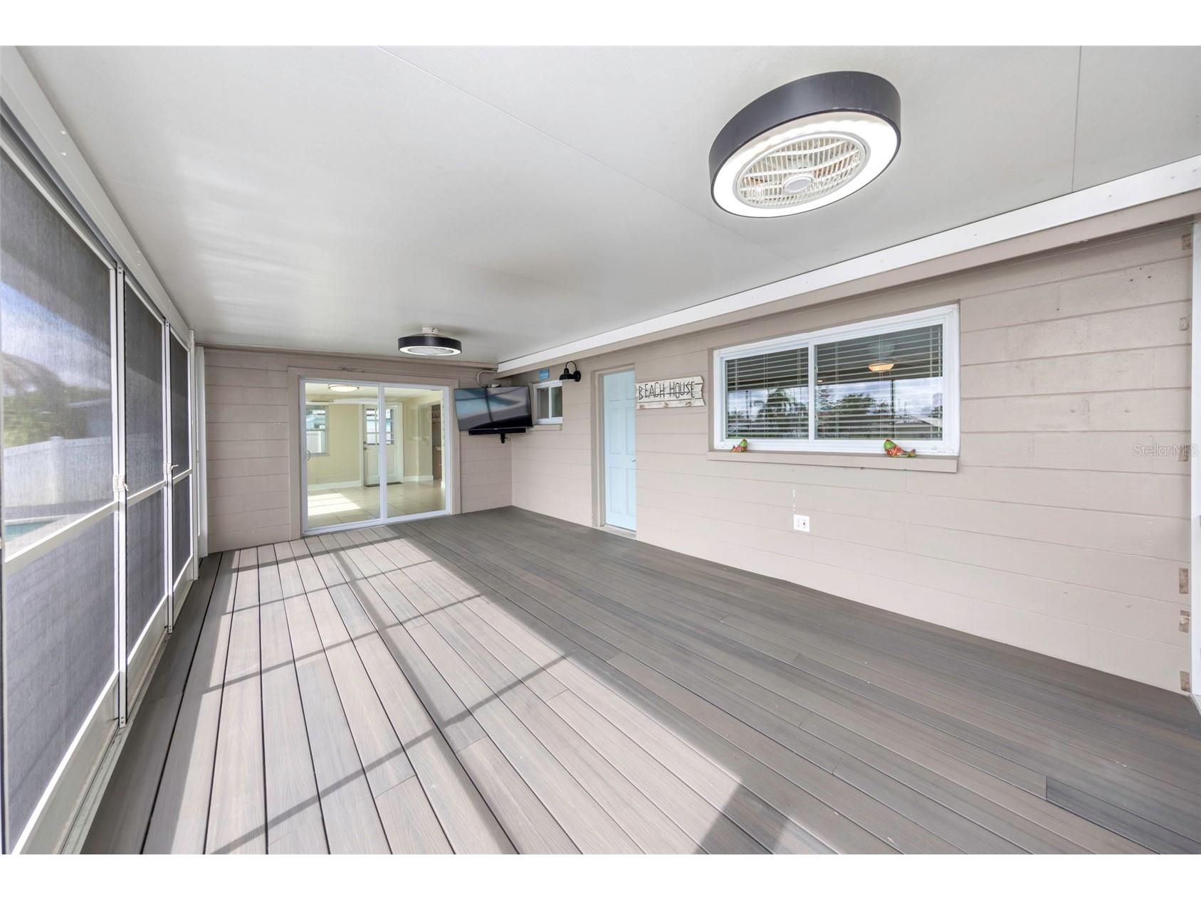 12804 2nd Isle Hudson FL 34667 TB8520573 image44