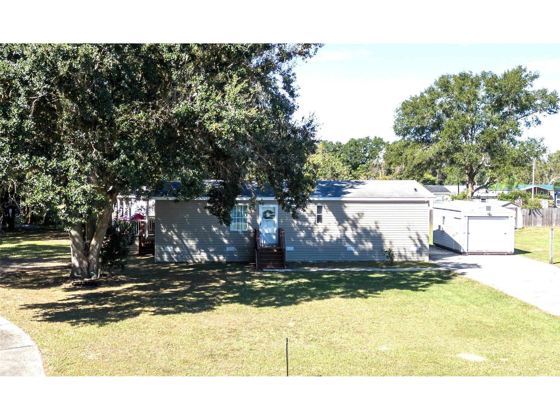 12804 Cliffside Place Thonotosassa FL 33592 TB8438644 image1