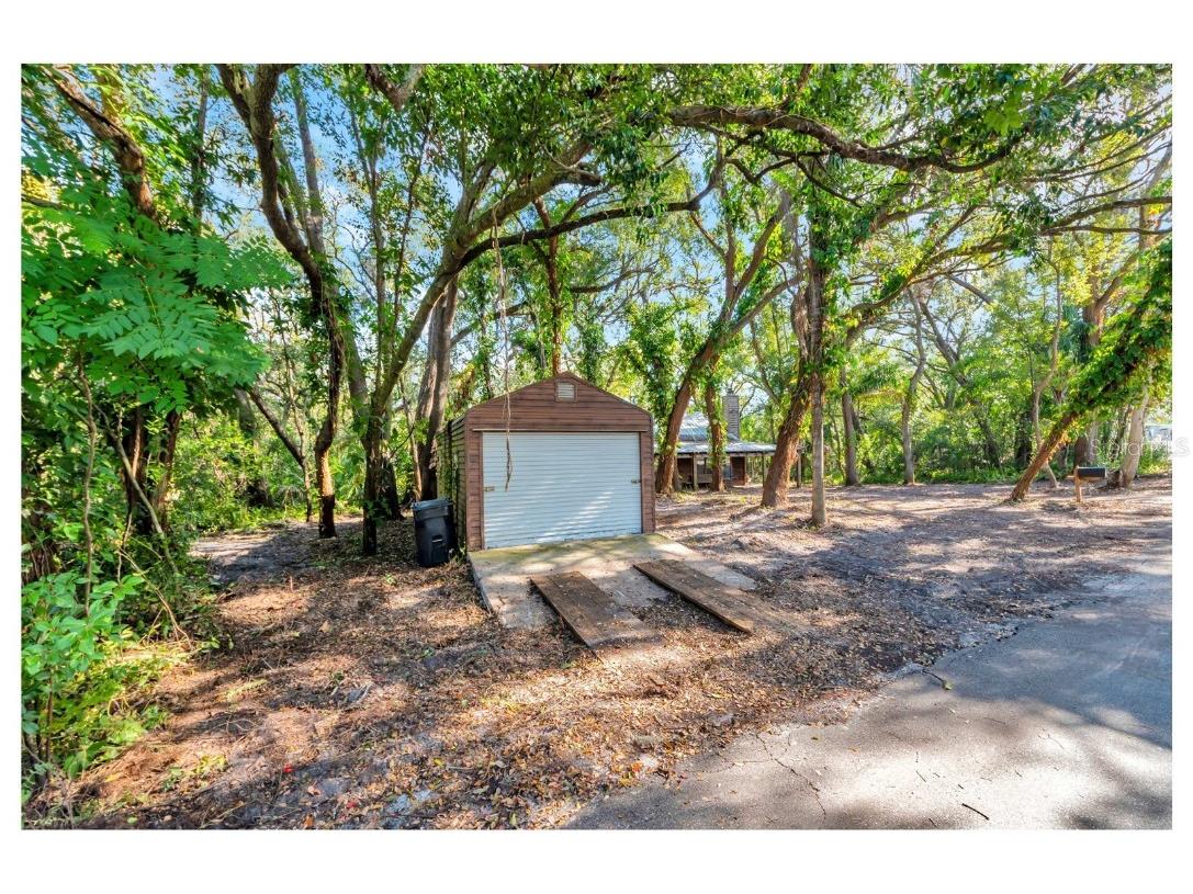 12805 Forest Hills Drive Tampa FL 33612 TB8457120 image7