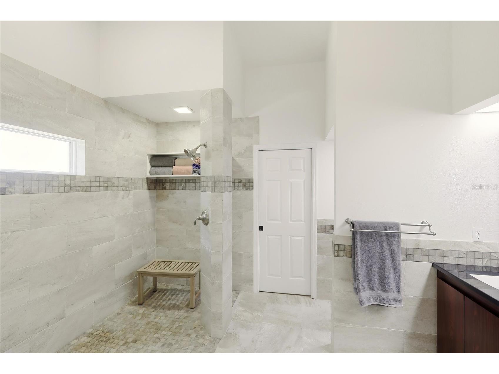 12806 7th Avenue NE Bradenton FL 34212 - POND 
