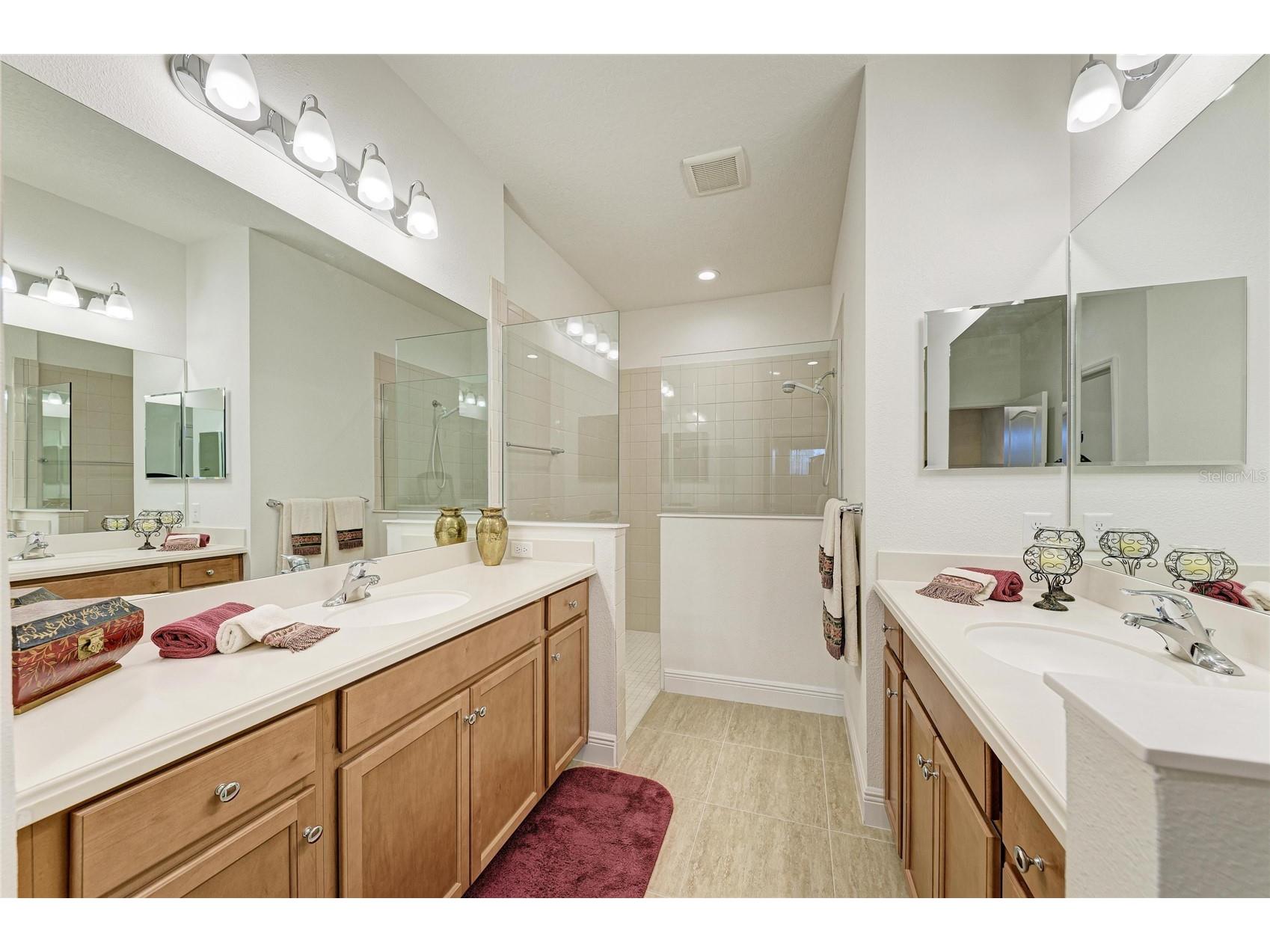 12807 Seasong Terrace Bradenton FL 34211 A4684473 image30