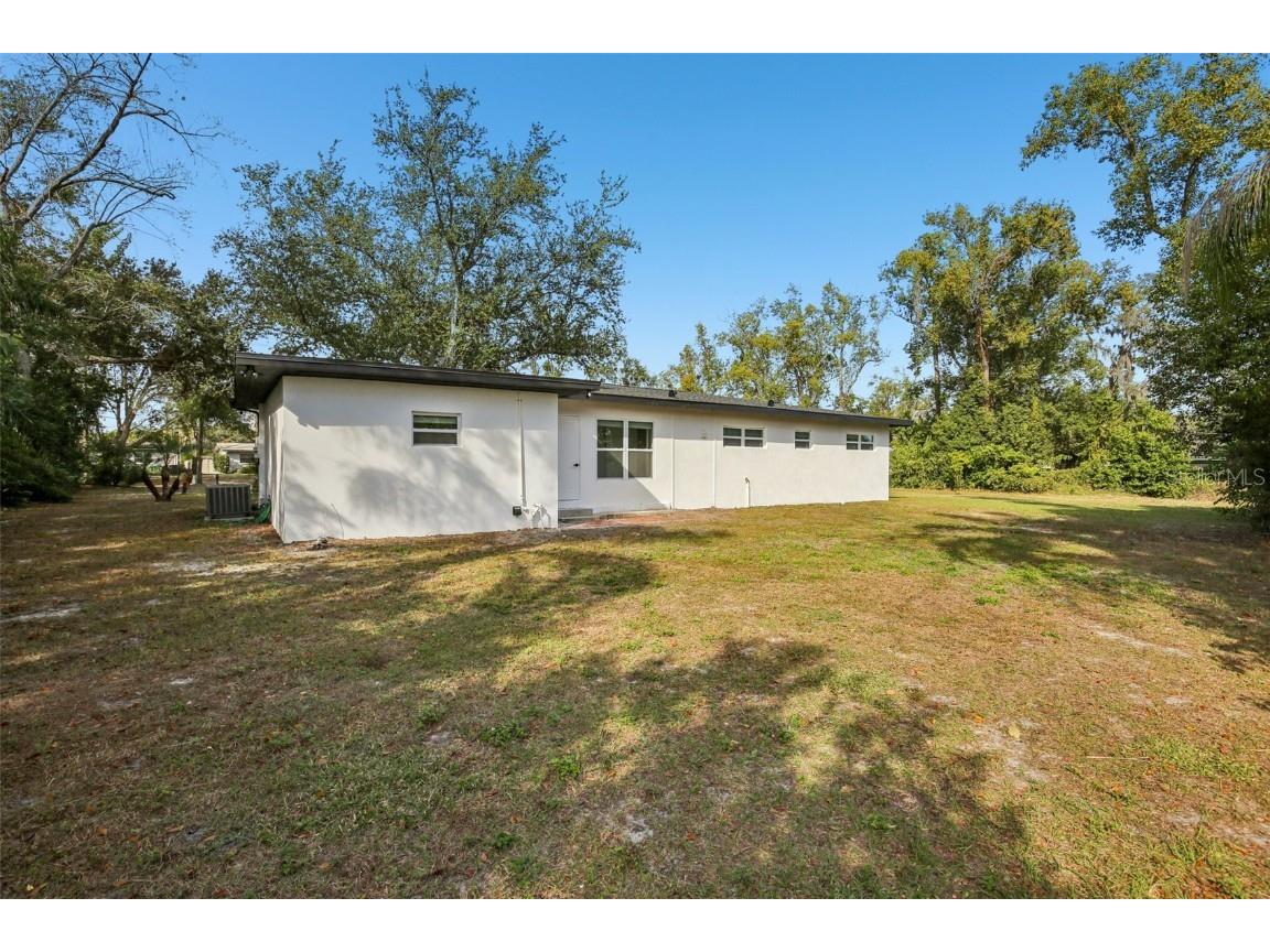 12809 N Boulevard Tampa FL 33612 TB8461197 image20