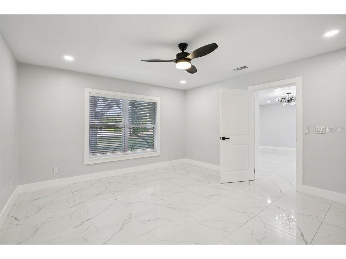 12809 N Boulevard Tampa FL 33612 TB8461197 image28