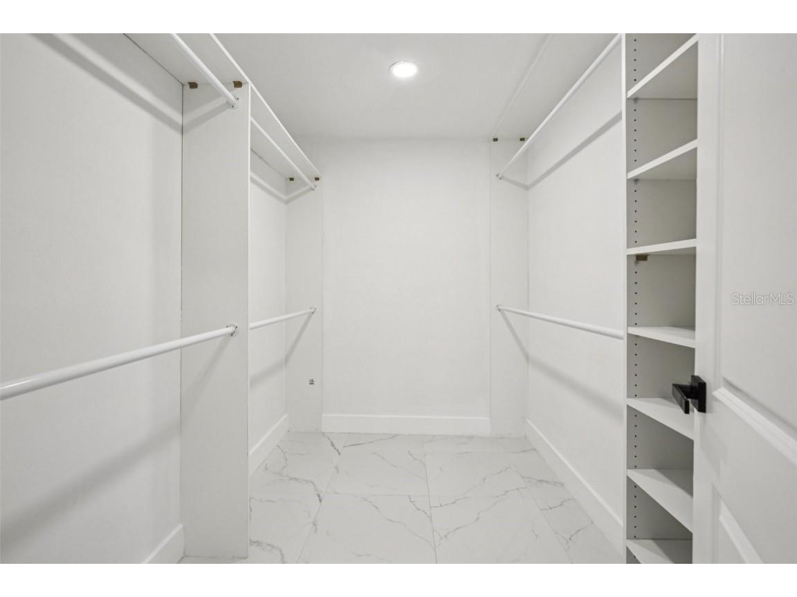 12809 N Boulevard Tampa FL 33612 TB8461197 image30