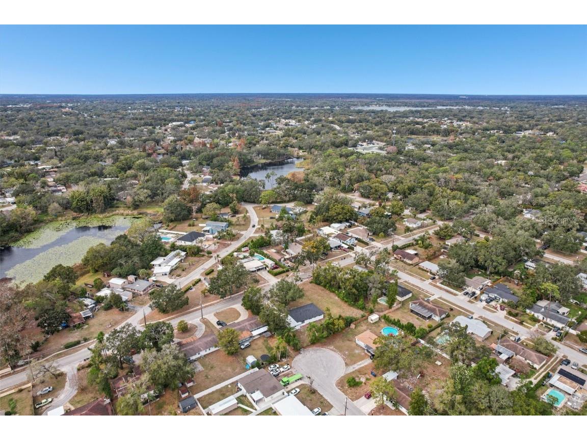 12809 N Boulevard Tampa FL 33612 TB8461197 image4