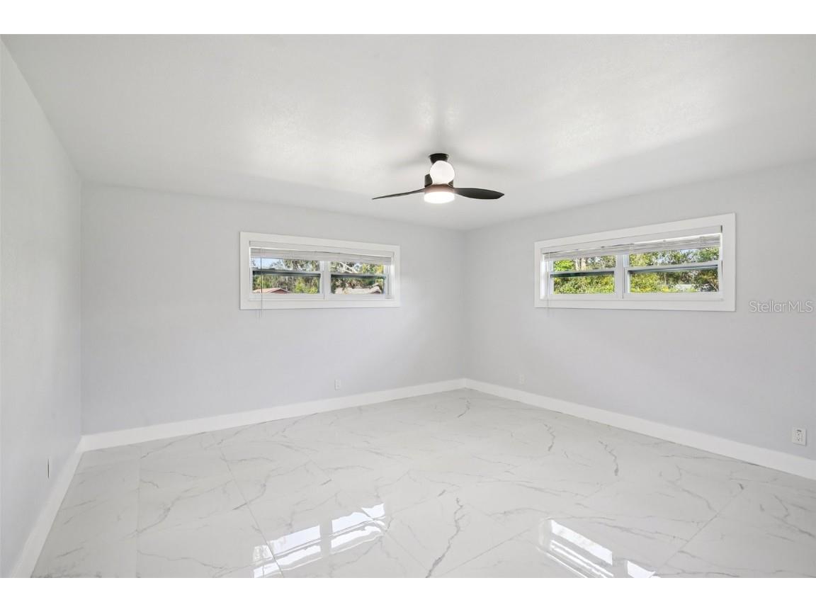 12809 N Boulevard Tampa FL 33612 TB8461197 image41