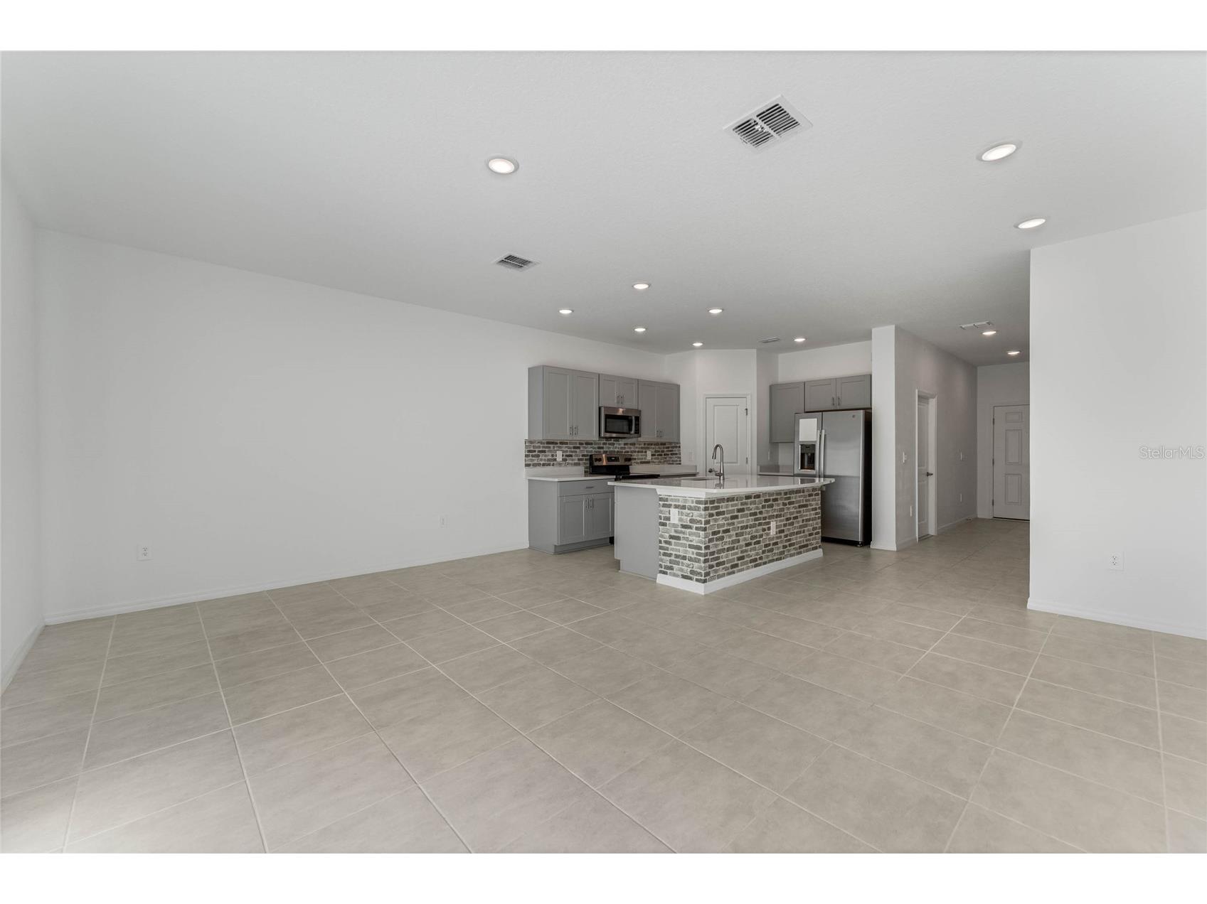 1281 Axel Graeson Avenue Kissimmee FL 34744 O6405817 image2