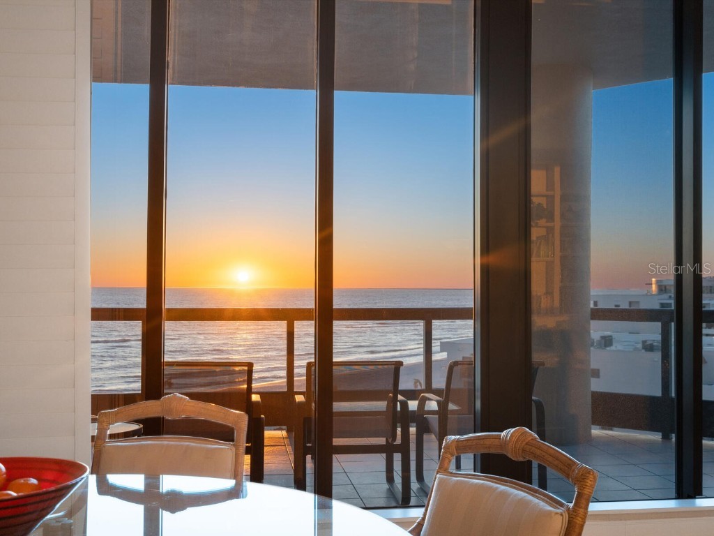 1281 Gulf Of Mexico Drive #704 Longboat Key FL 34228 - GULF OF MEXICO AND SARASOTA BA A4666680 image27