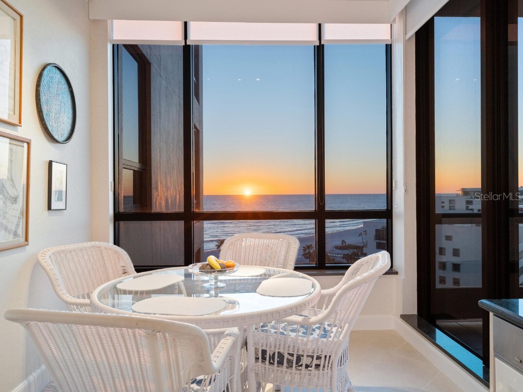 1281 Gulf Of Mexico Drive #704 Longboat Key FL 34228 - GULF OF MEXICO AND SARASOTA BA A4666680 image30