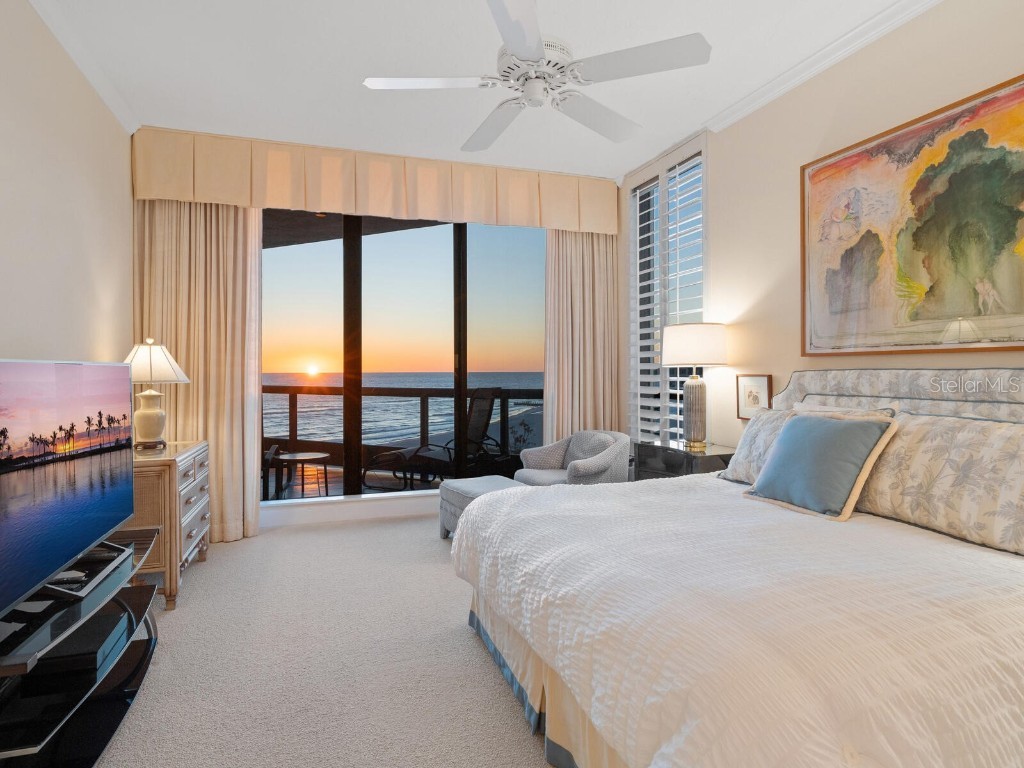 1281 Gulf Of Mexico Drive #704 Longboat Key FL 34228 - GULF OF MEXICO AND SARASOTA BA A4666680 image31