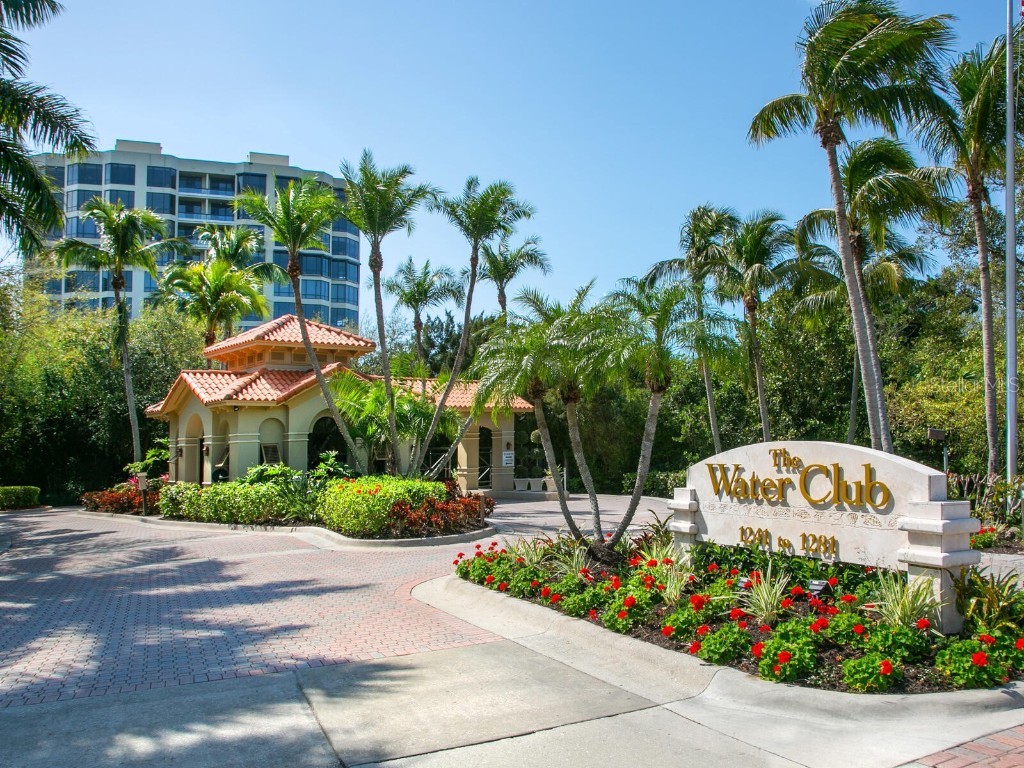 1281 Gulf Of Mexico Drive #704 Longboat Key FL 34228 - GULF OF MEXICO AND SARASOTA BA A4666680 image35