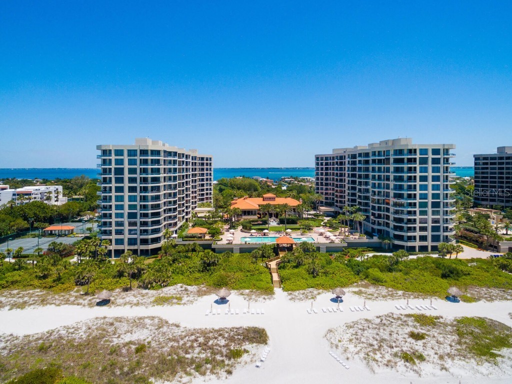 1281 Gulf Of Mexico Drive #704 Longboat Key FL 34228 - GULF OF MEXICO AND SARASOTA BA A4666680 image50