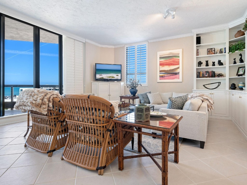 1281 Gulf Of Mexico Drive #704 Longboat Key FL 34228 - GULF OF MEXICO AND SARASOTA BA A4666680 image8
