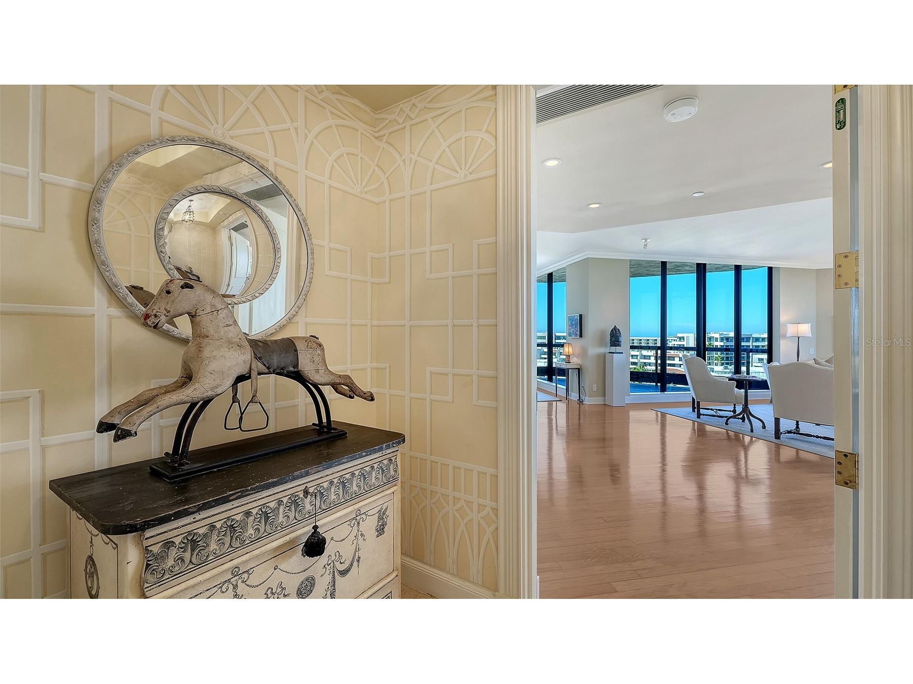 1281 Gulf Of Mexico Drive #708 Longboat Key FL 34228 - GULF OF MEXICO A4677632 image2