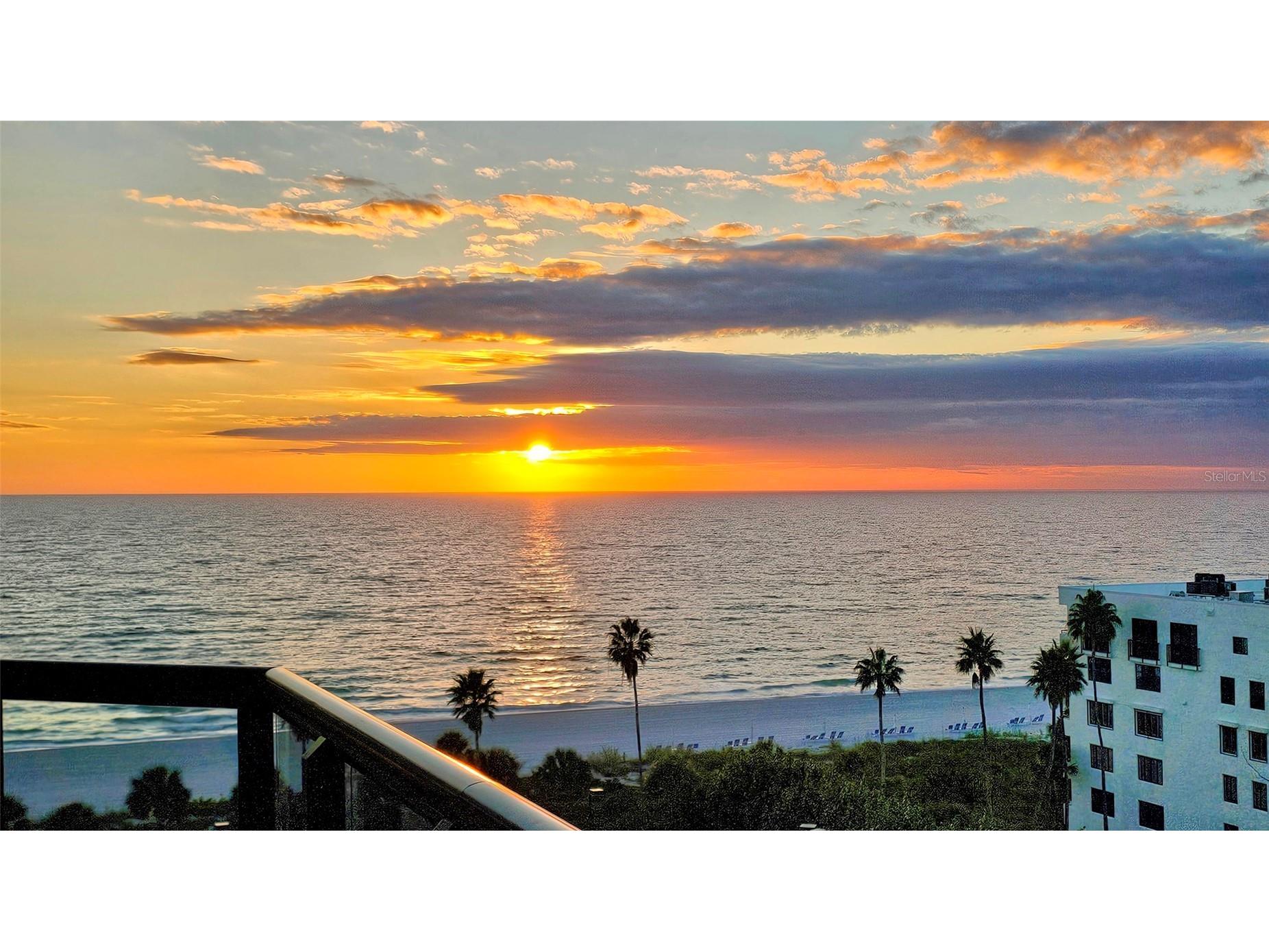1281 Gulf Of Mexico Drive #708 Longboat Key FL 34228 - GULF OF MEXICO A4677632 image4