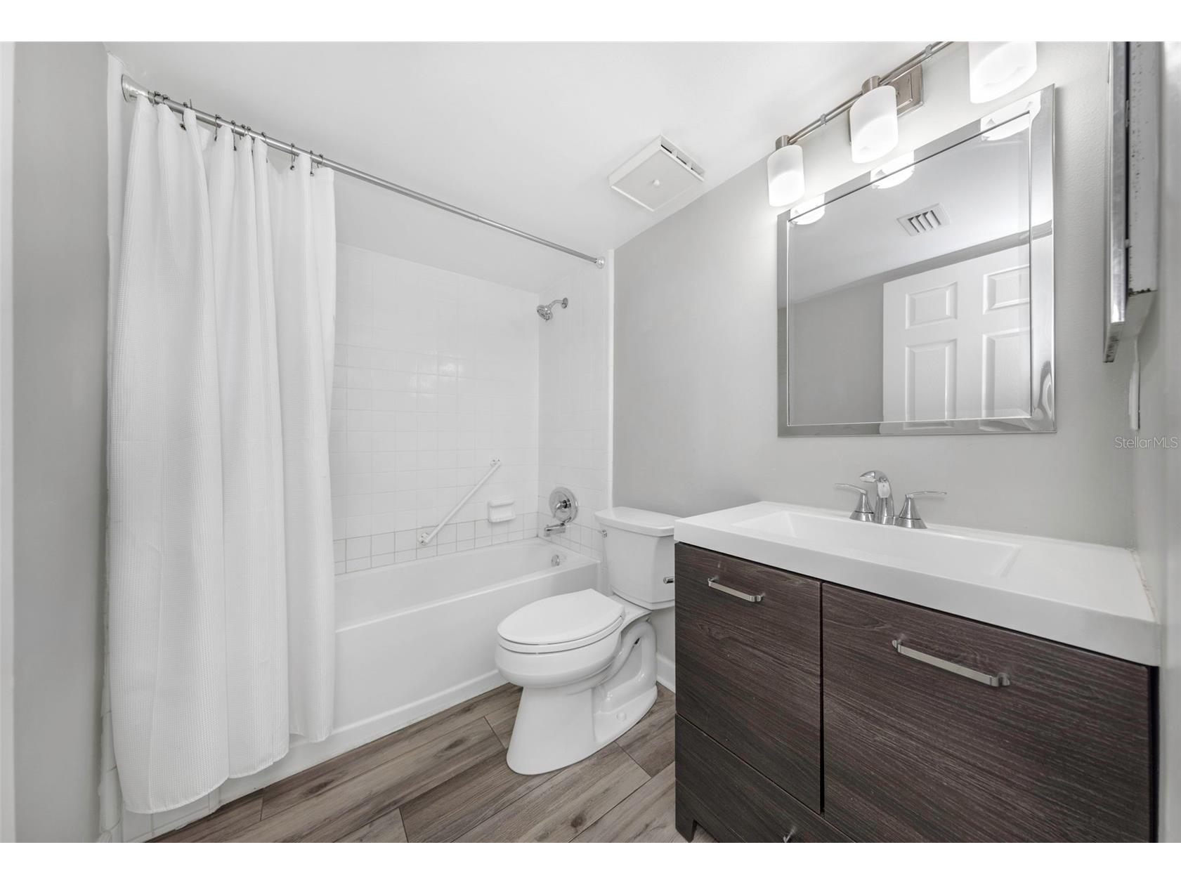 1281 Pine Ridge Circle E #A2 Tarpon Springs FL 34688 TB8504413 image32