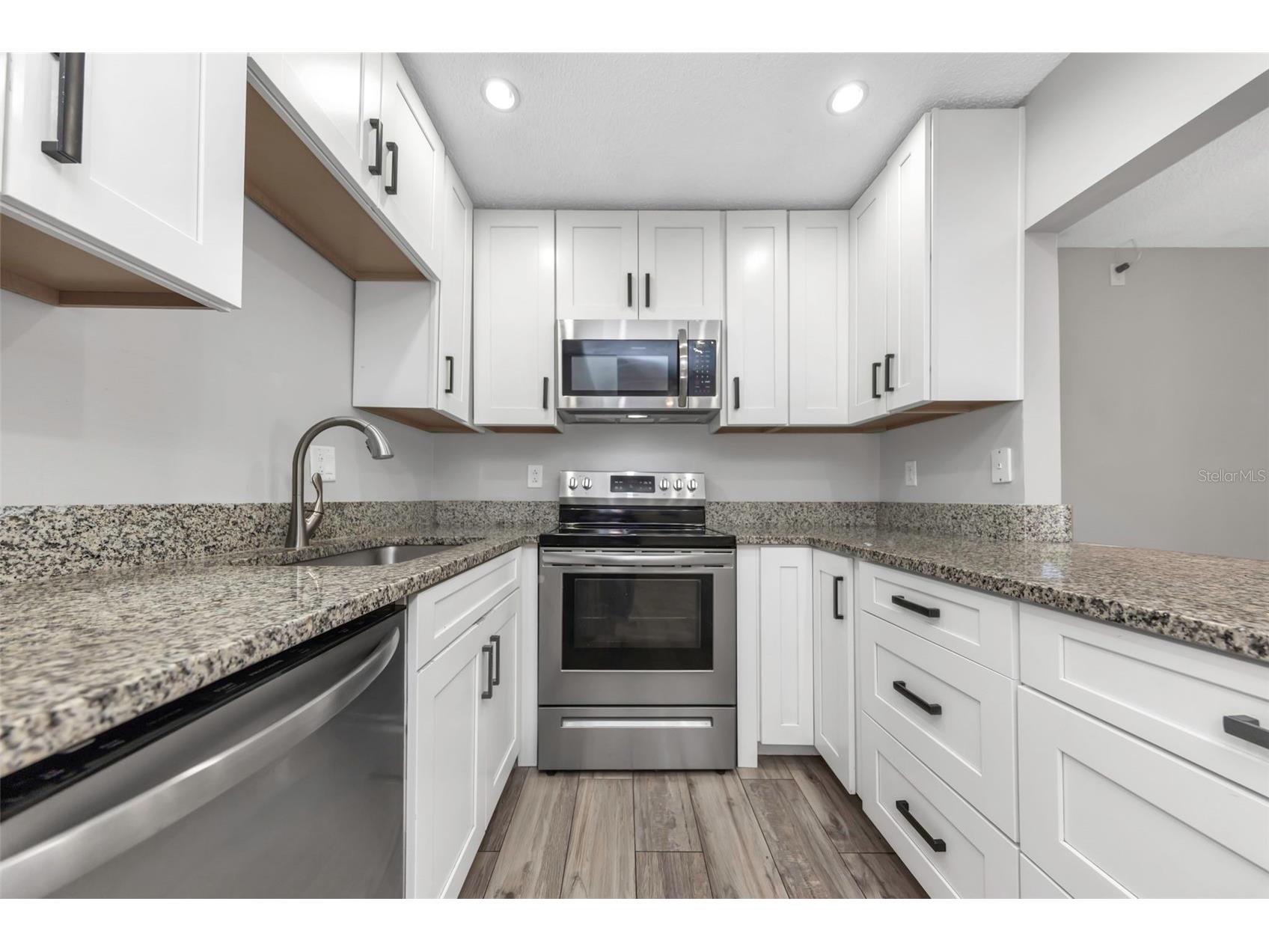 1281 Pine Ridge Circle E #A2 Tarpon Springs FL 34688 TB8504413 image7