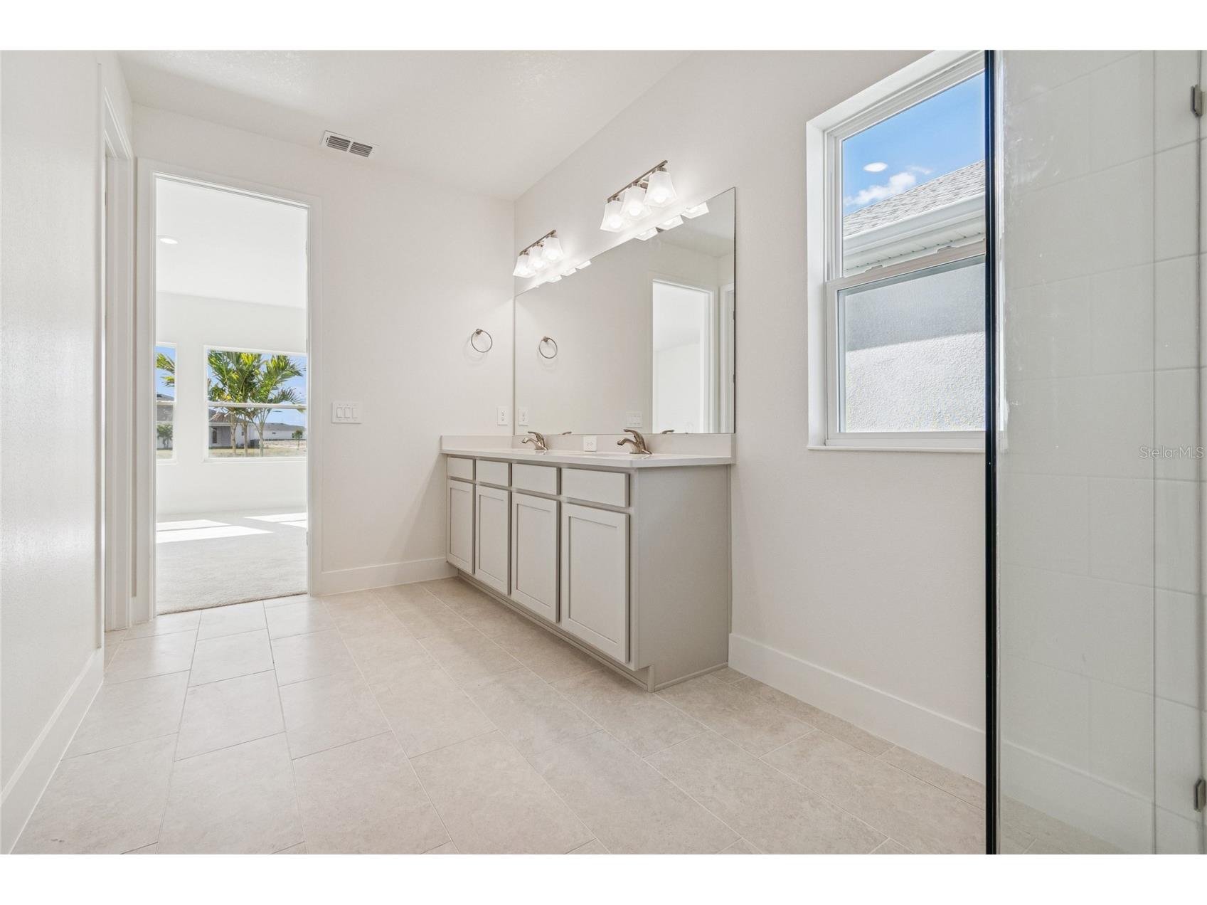 12811 Salty Dog Crossing Palmetto FL 34221 TB8445430 image25