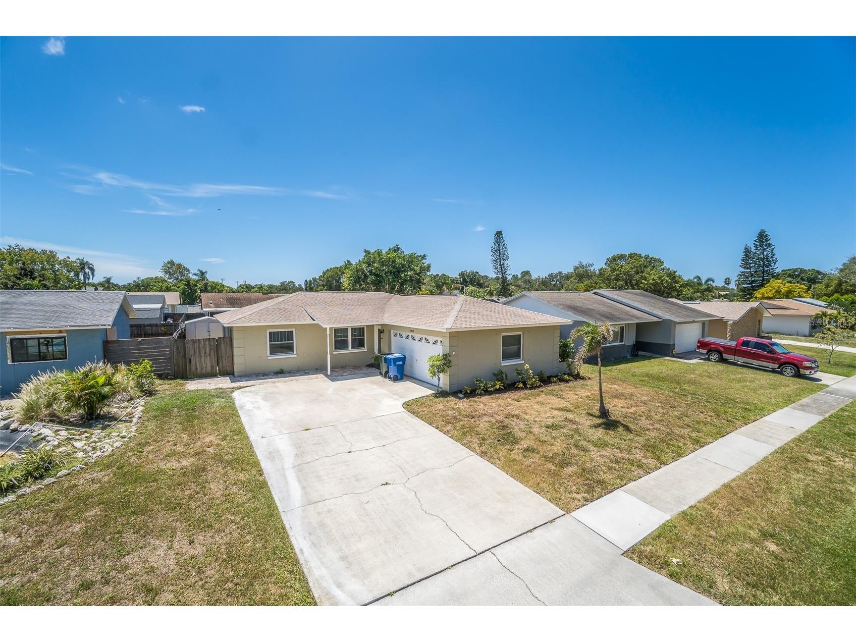 12813 128th Avenue Largo FL 33774 TB8509298 image1