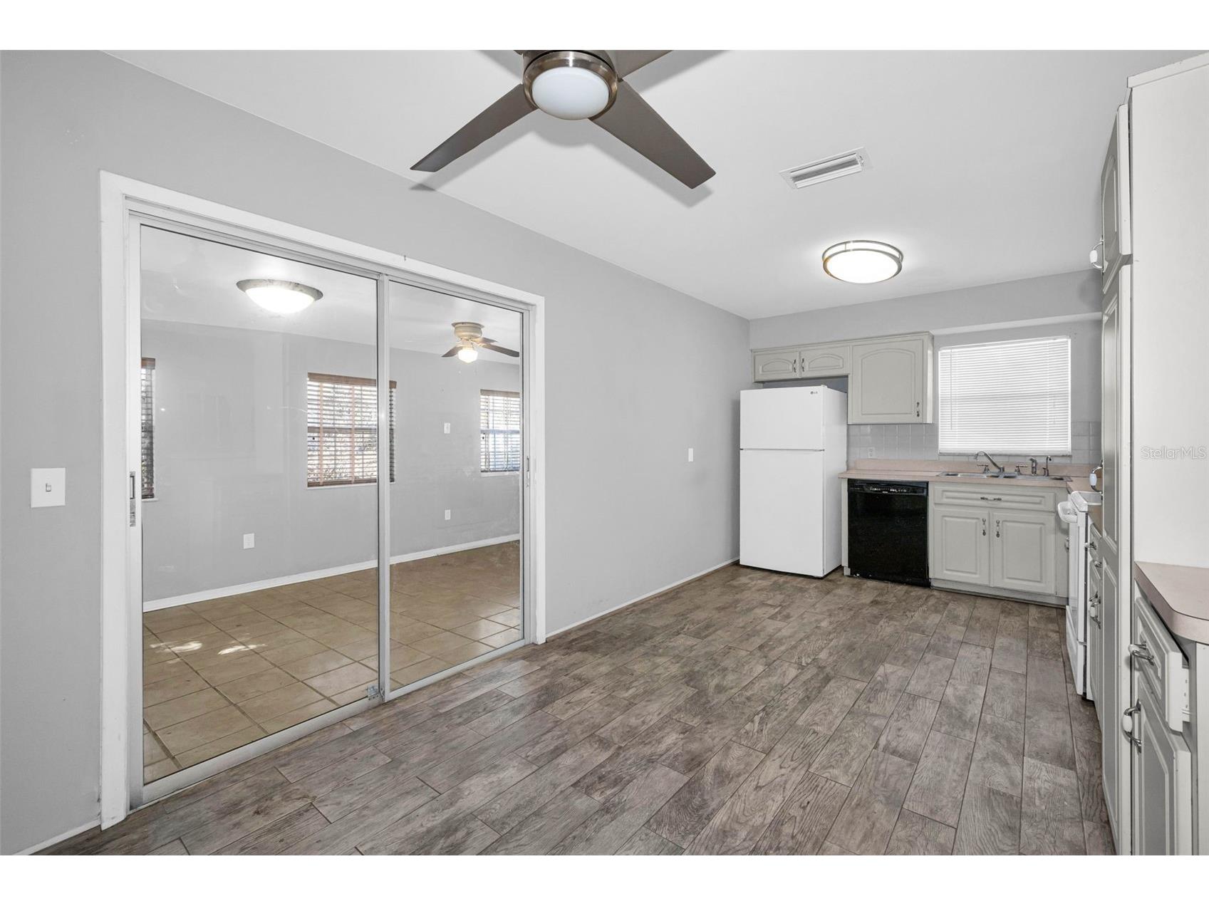 12813 Kellywood Circle Hudson FL 34669 TB8476286 image8