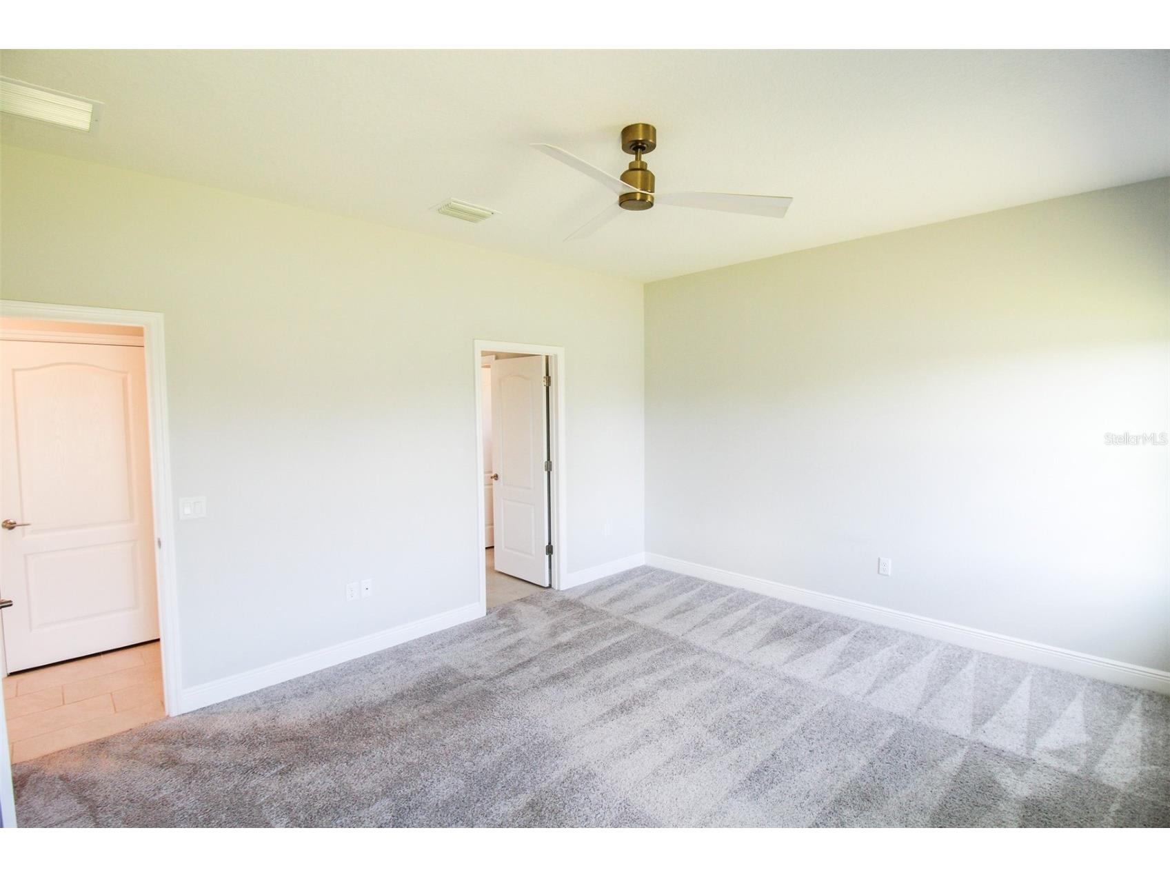 12813 True Blue Circle Bradenton FL 34211 A4692970 image13