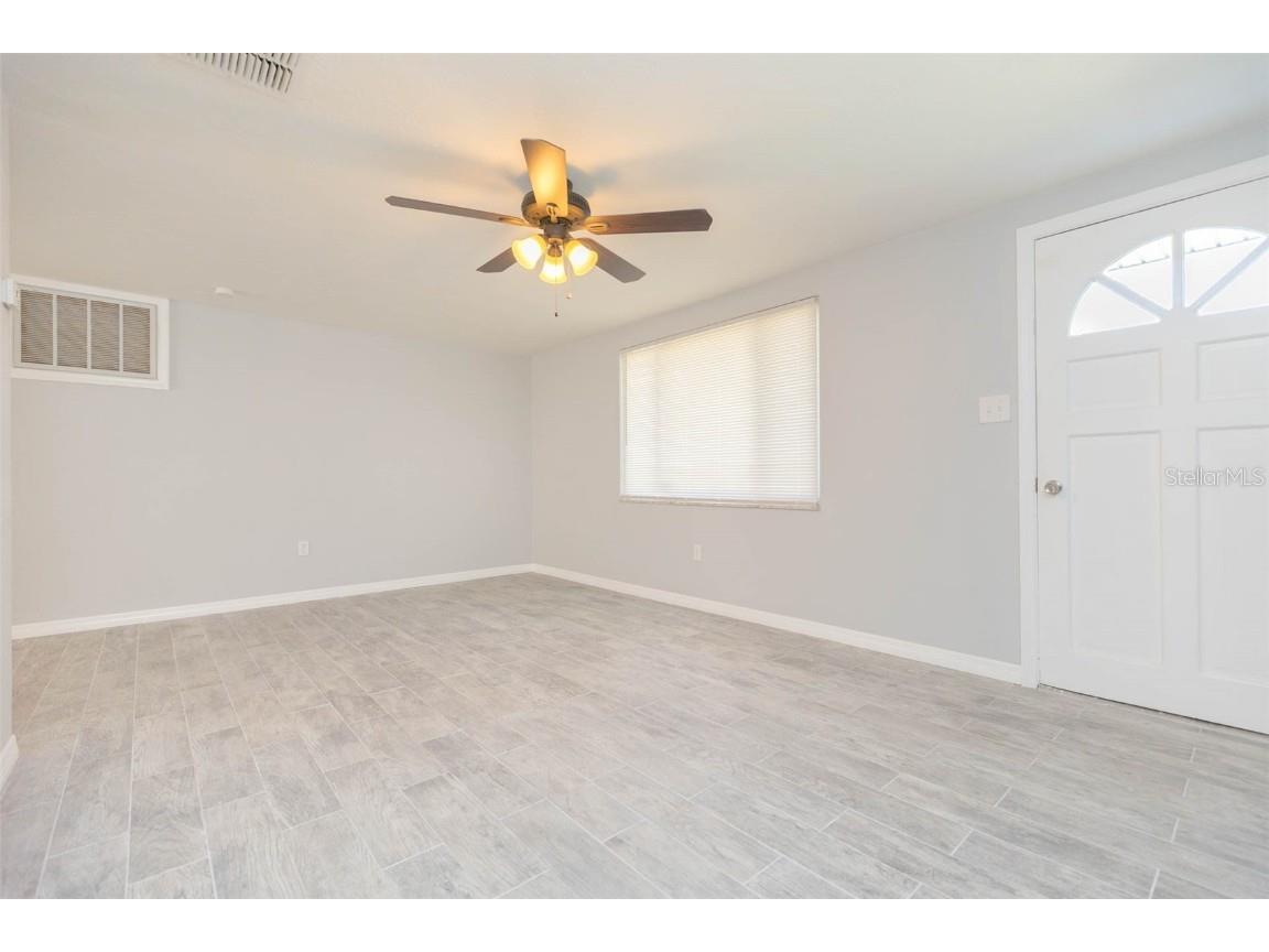 12814 Kings Manor Avenue Hudson FL 34667 TB8444130 image5