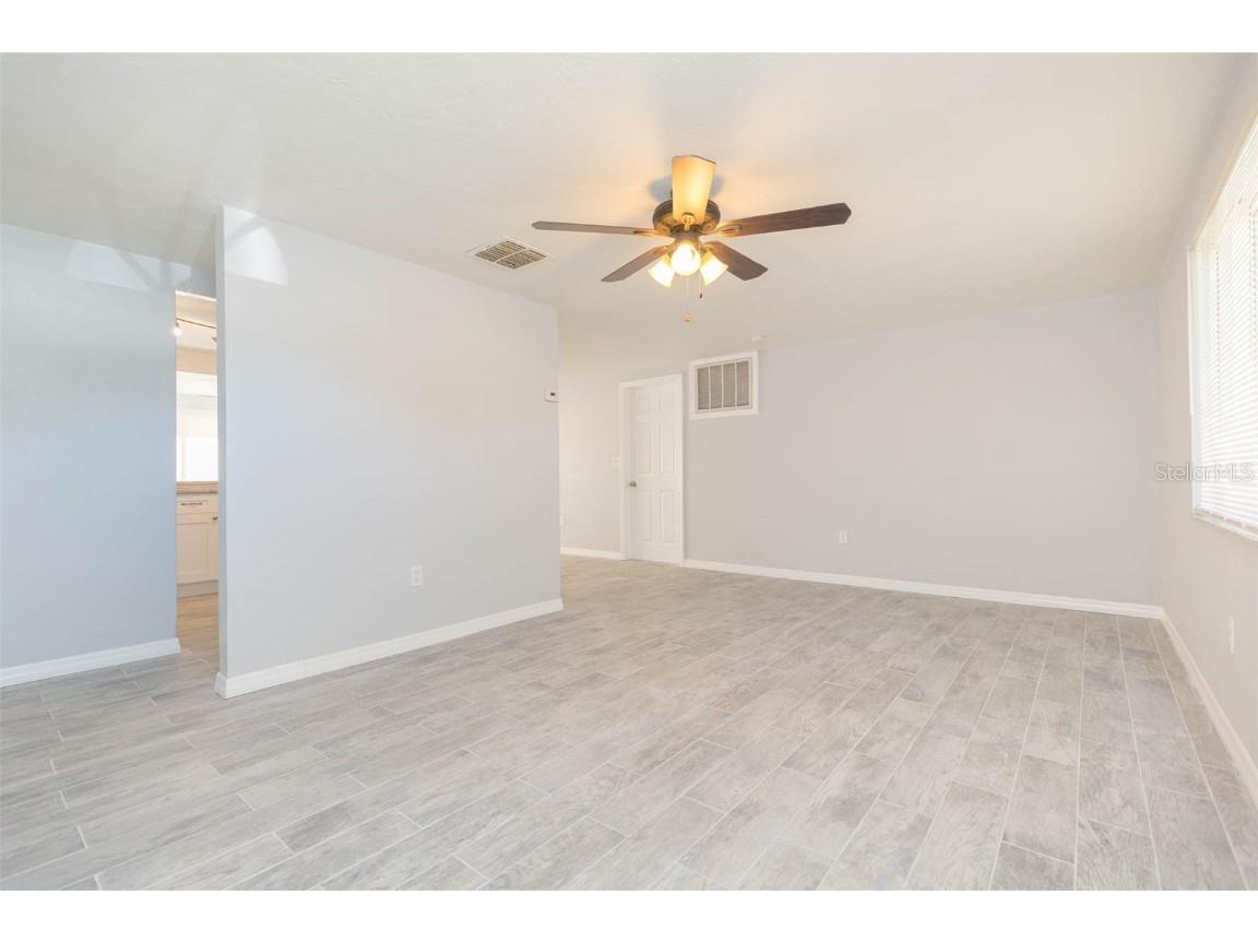 12814 Kings Manor Avenue Hudson FL 34667 TB8444130 image6