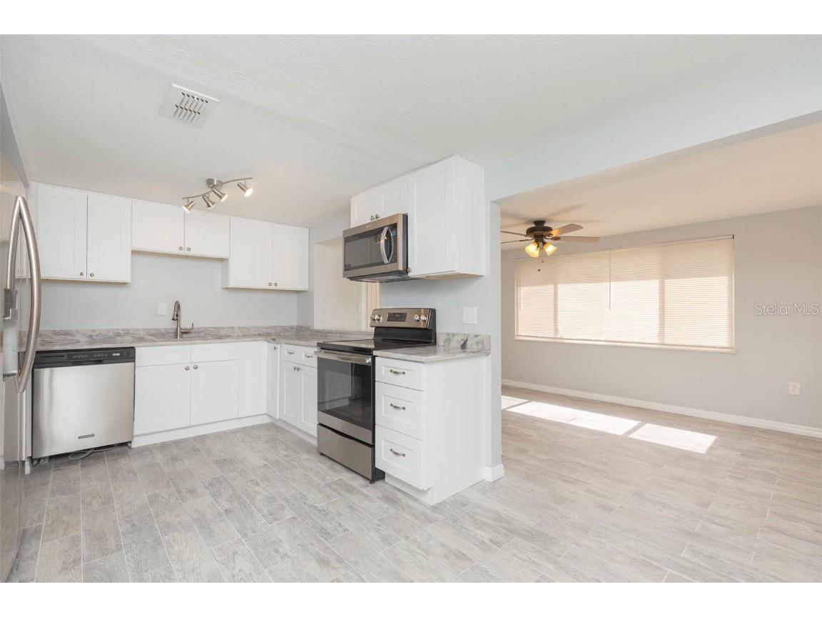 12814 Kings Manor Avenue Hudson FL 34667 TB8444130 image8