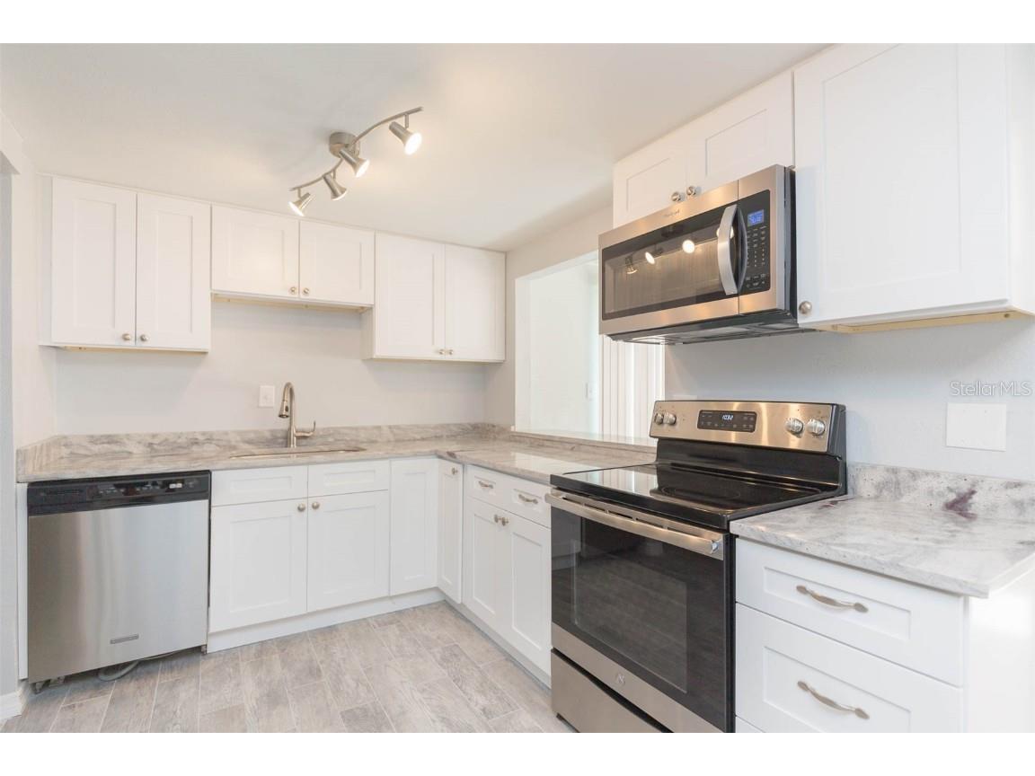 12814 Kings Manor Avenue Hudson FL 34667 TB8444130 image9