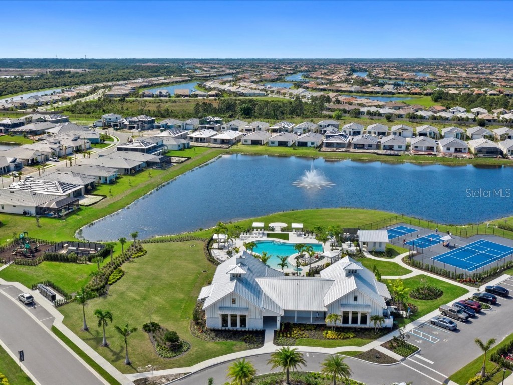 12815 Morning Mist Place Venice FL 34293 A4665268 image42