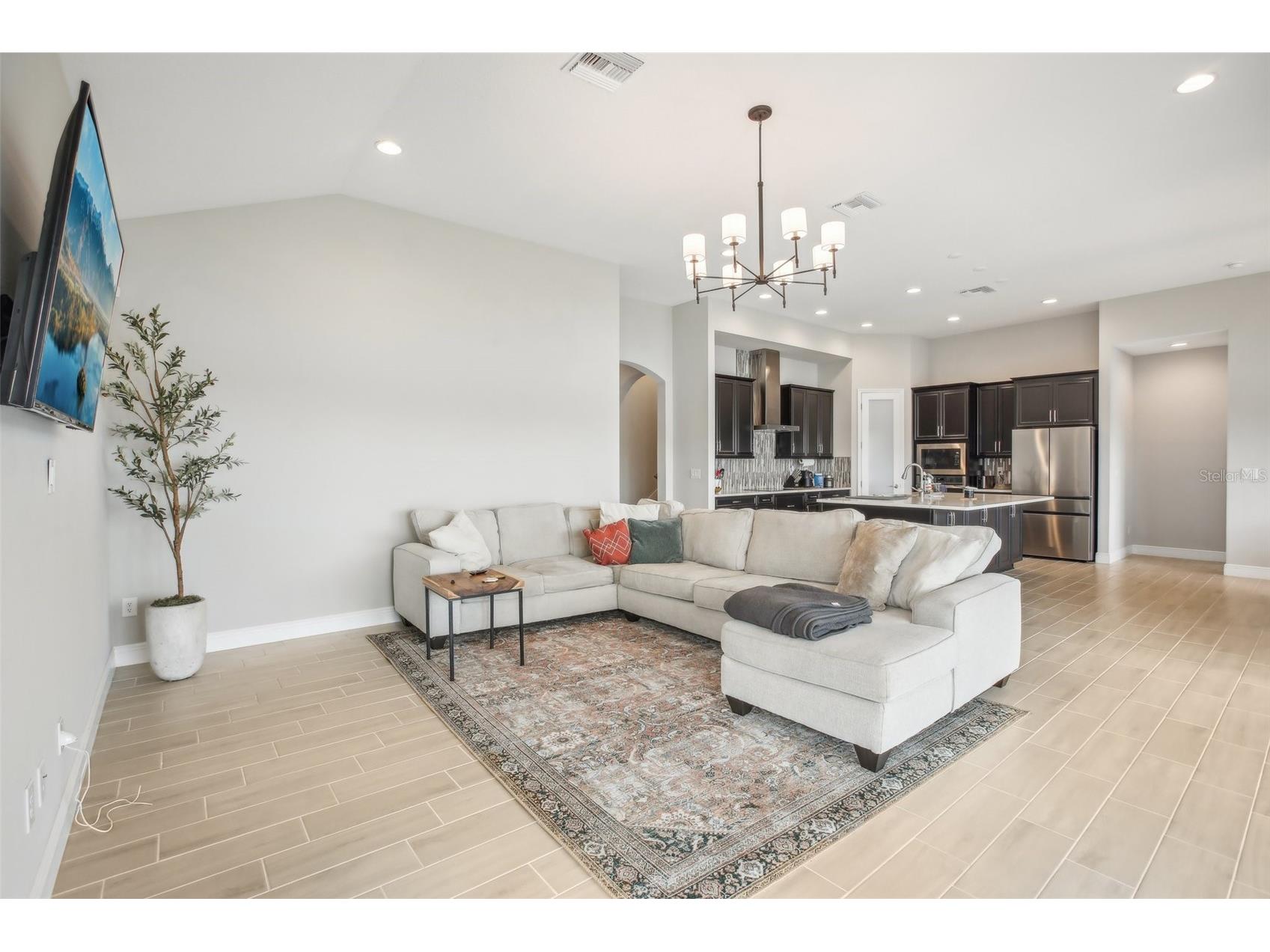 12818 Boggy Creek Drive Riverview FL 33579 TB8464013 image5